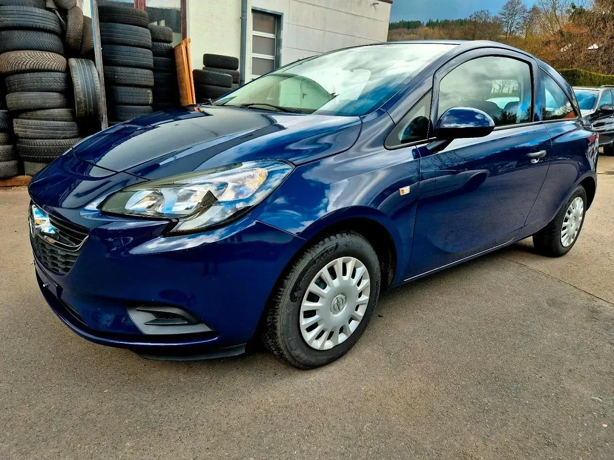 Second-hand Opel Corsa 70 CP (51 kW) 2016 Albastru Hatchback