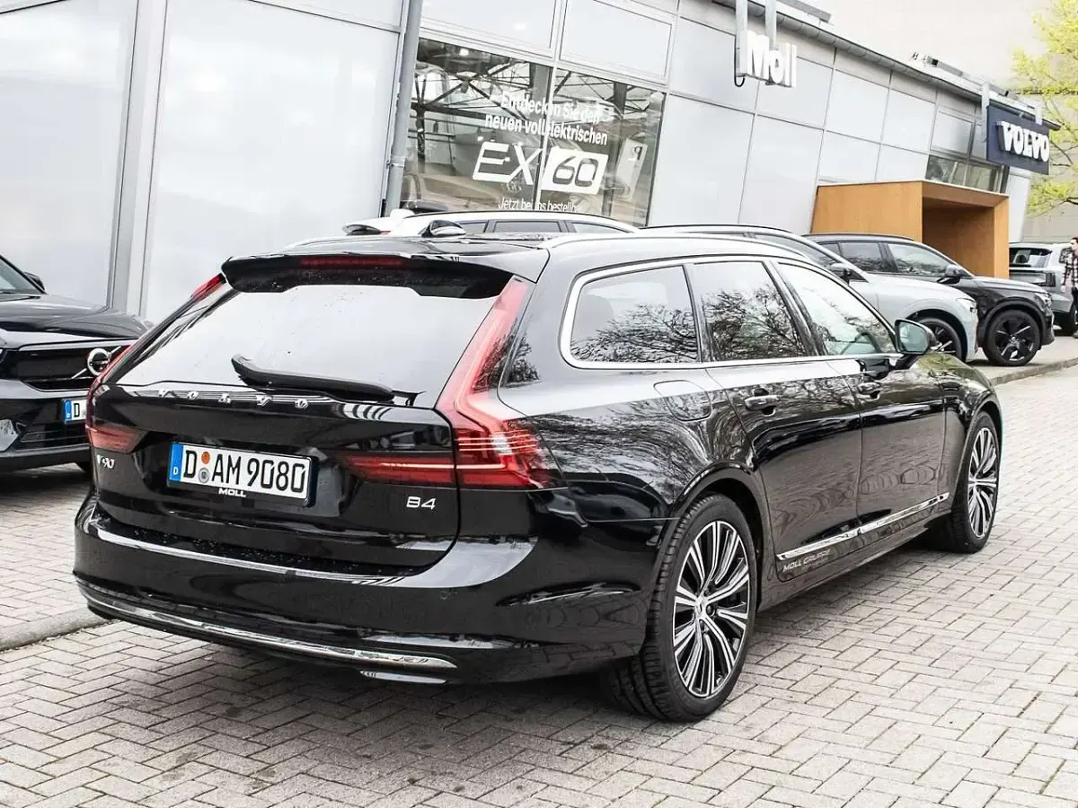 Occasion Volvo V90 Plus 197 ch (144 kW) 2024 Noir Break