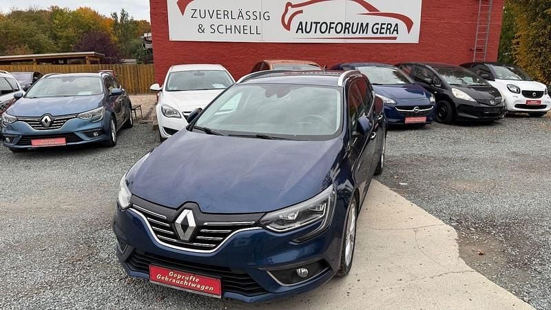 Blau Gebraucht 2017 Renault Mégane GrandTour Kombi | 8.990 € (Guter Preis) - Bild 1/4