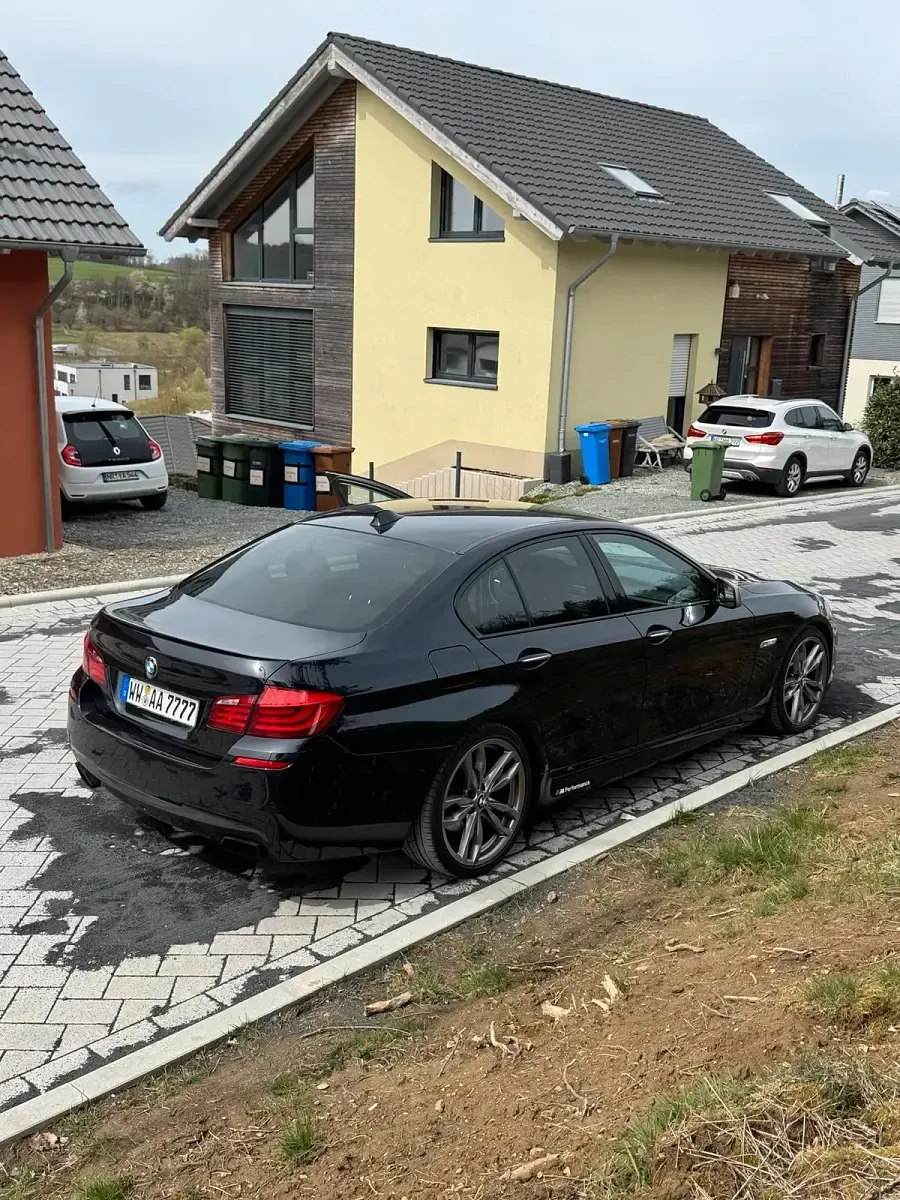 Gebraucht BMW M550 381 PS (280 kW) 2013 Schwarz Limousine