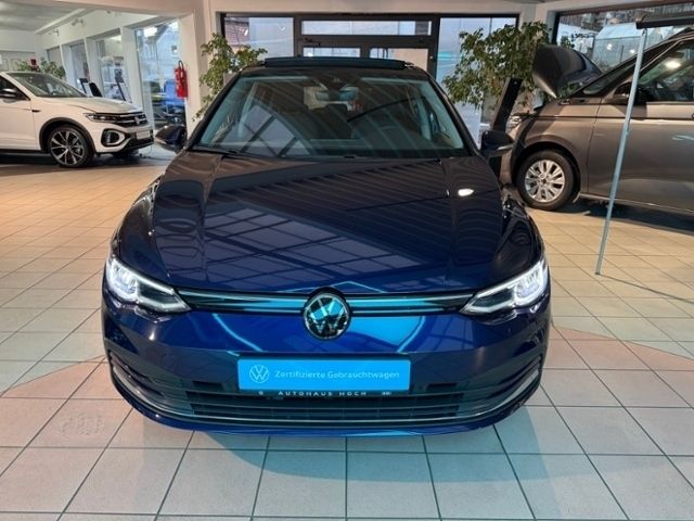 Gebraucht VW Golf VIII Move 110 PS (80 kW) 2023 Blau Limousine