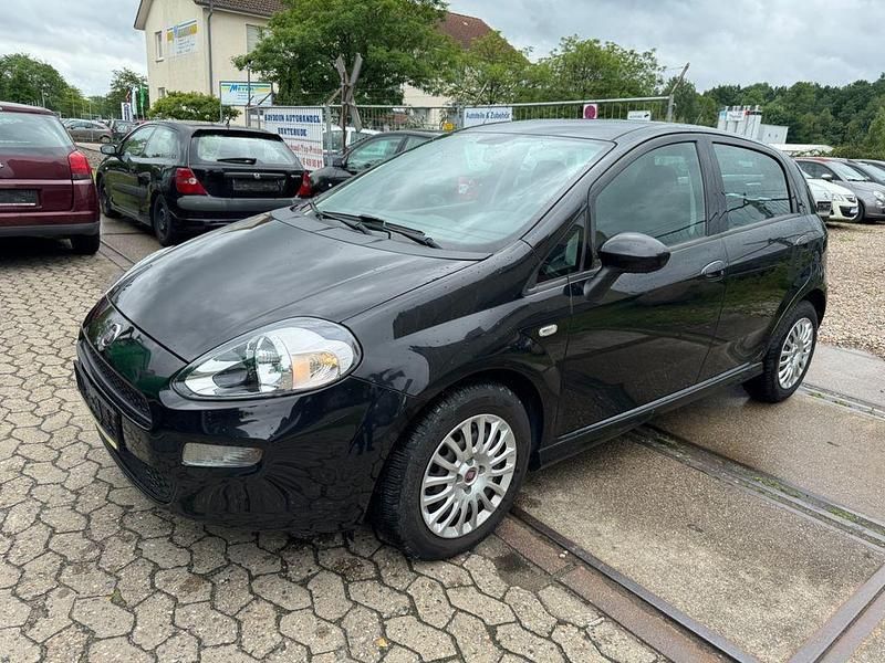 Schwarz Gebraucht 2014 Fiat Punto Pop Kleinwagen | 6.750 € (Etwas zu teuer) - Bild 1/4