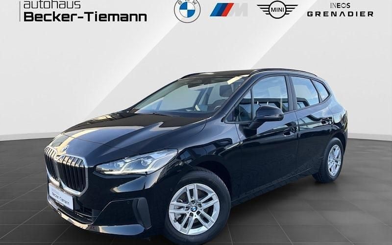 Schwarz Gebraucht 2023 BMW 218 Efficient Dynamics Kombi | 27.912 € (Fairer Preis) - Bild 1/4