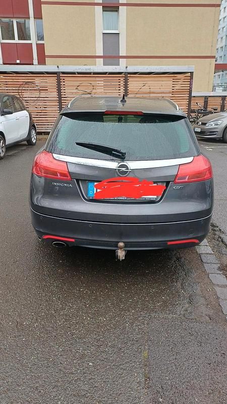 Gebraucht Opel Insignia 160 PS (117 kW) 2010 Grau Kombi