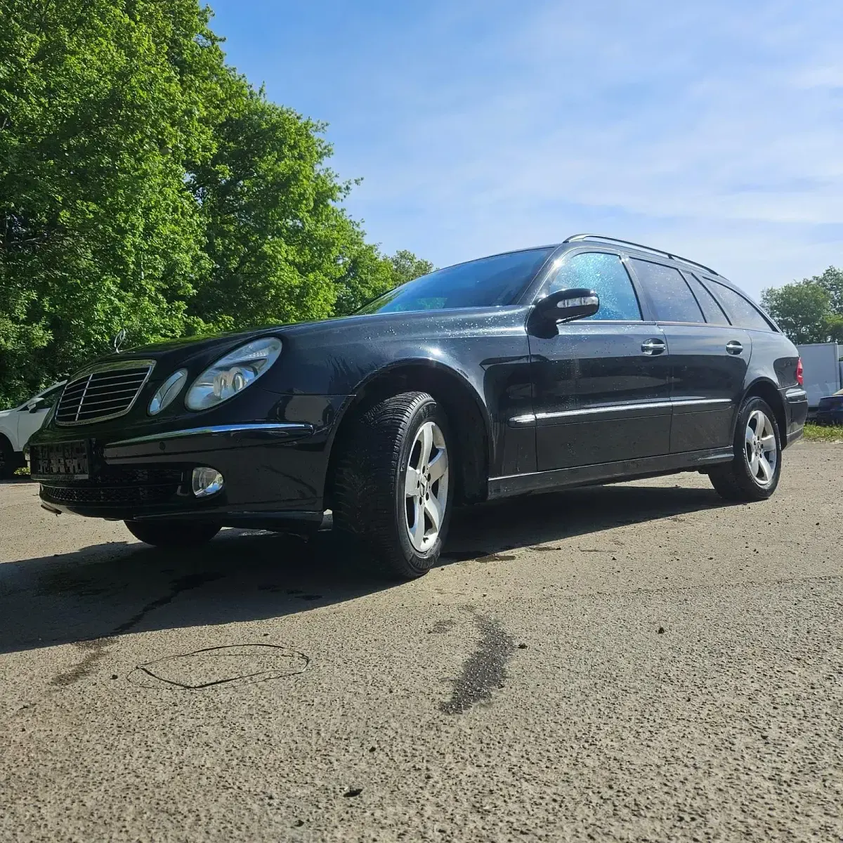 Gebraucht Mercedes E320 Avantgarde 224 PS (164 kW) 2004 Grün Kombi