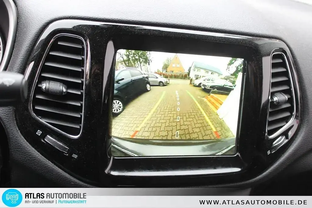 Used Jeep Compass Limited 170 HP (125 kW) 2019 Grey SUV