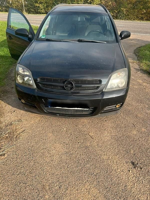 Schwarz Gebraucht 2005 Opel Vectra Edition Kombi | 1.600 € (Guter Preis) - Bild 1/4