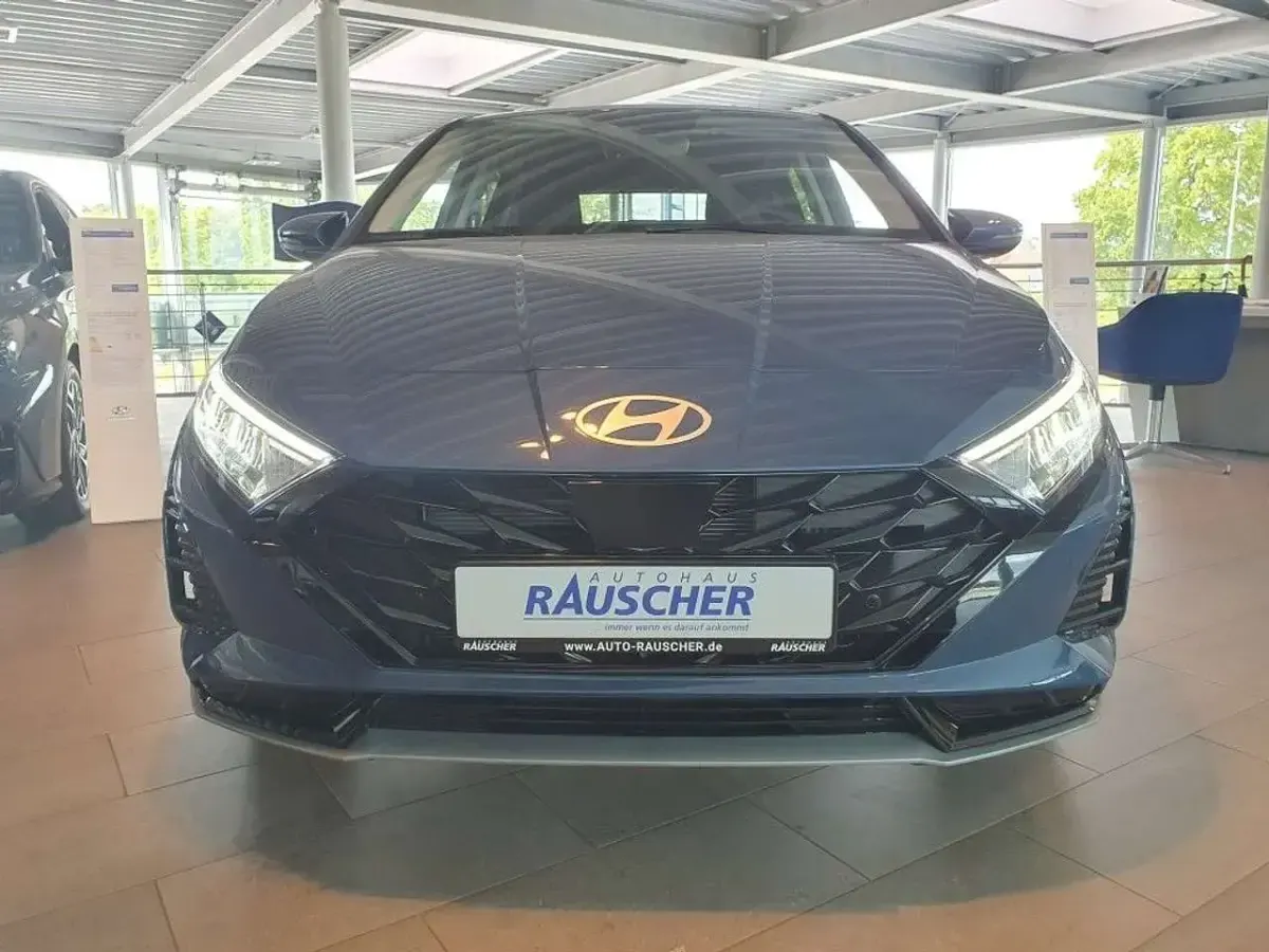 Neu Hyundai i20 Prime 90 PS (66 kW) 2026 Vibrant blue Kleinwagen