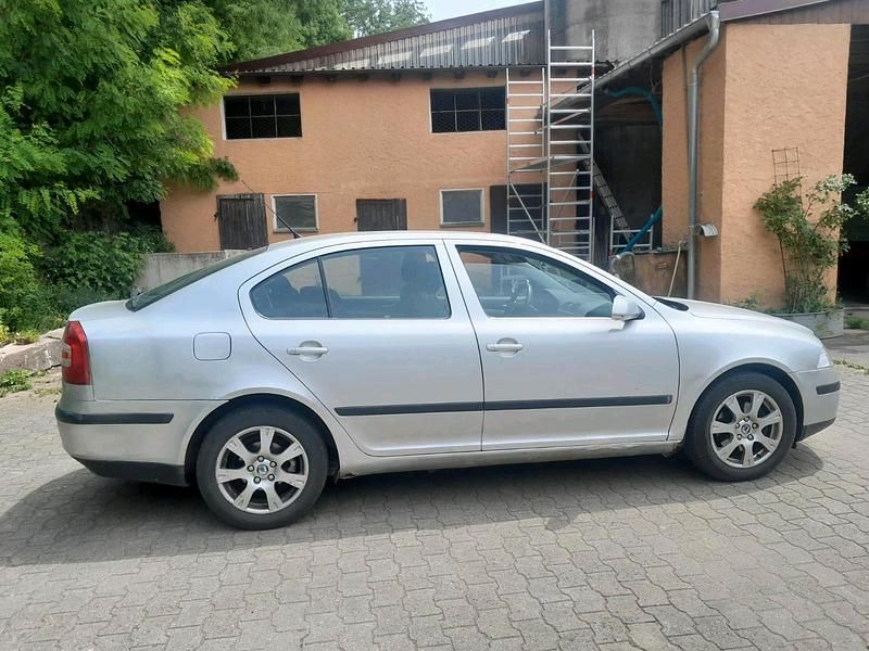 Gebraucht Skoda Octavia 105 PS (77 kW) 2006 Limousine