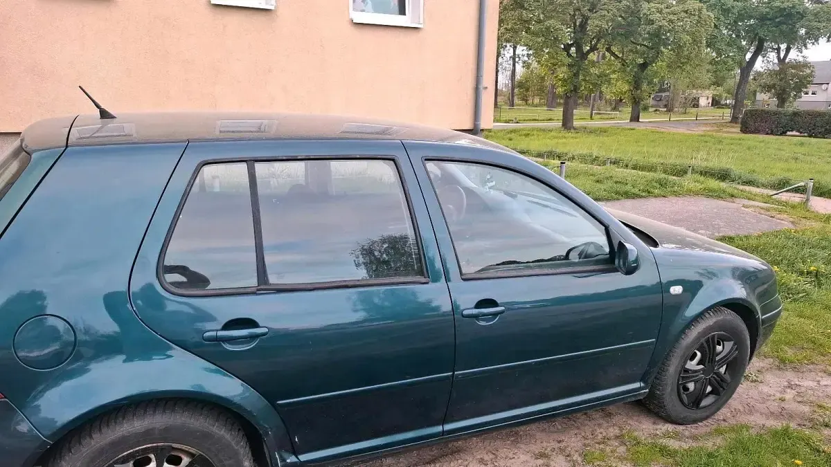 Gebraucht VW Golf IV 75 PS (55 kW) 2003 Grün Kleinwagen