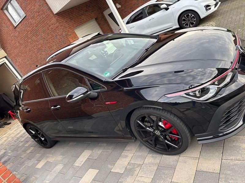Gebraucht VW Golf VIII GTI Clubsport 300 PS (220 kW) 2023 Schwarz Limousine