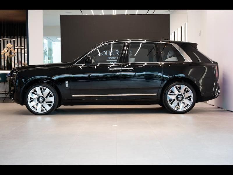 Gebraucht Rolls Royce Cullinan 571 PS (419 kW) 2024 Schwarz SUV