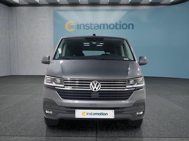 Usado VW Multivan 204 HP (150 kW) 2022 Cinzento Monovolume