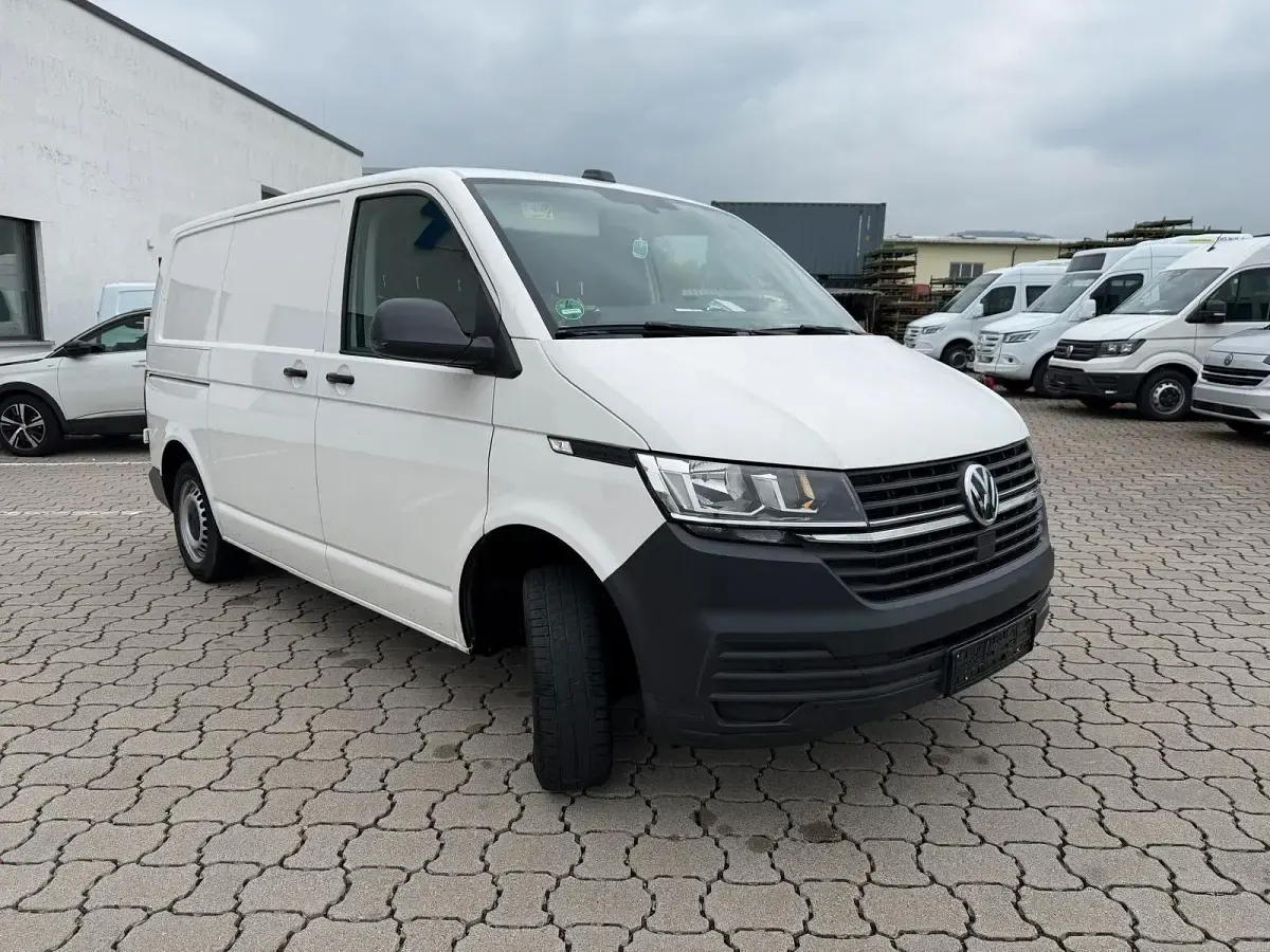 Używany VW Transporter 150 KM (110 kW) 2020 Biały Van