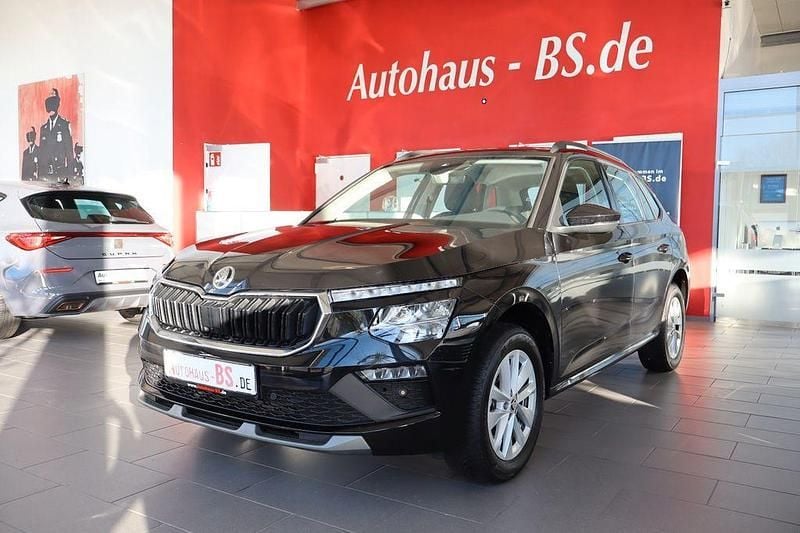 Schwarz Gebraucht 2025 Skoda Kamiq Selection SUV | 24.350 € (Guter Preis) - Bild 1/4