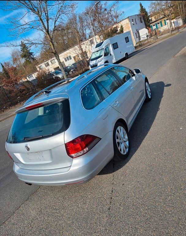 Gebraucht VW Golf VI Highline 140 PS (102 kW) 2011 Silber Kleinwagen