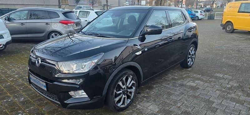 Gebraucht Ssangyong (KGM) Tivoli Quartz 116 PS (85 kW) 2018 Schwarz SUV