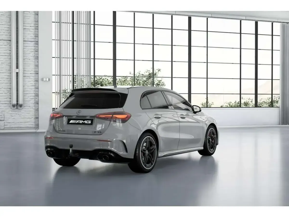 Gebraucht Mercedes A35 AMG AMG 306 PS (225 kW) 2026 Grau Limousine