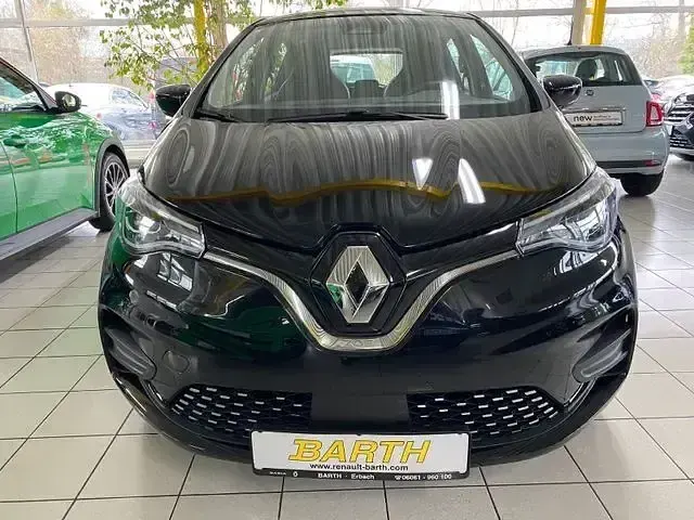 Second-hand Renault Zoe Evolution 50 kW (69 CP) 2022 Negru Hatchback