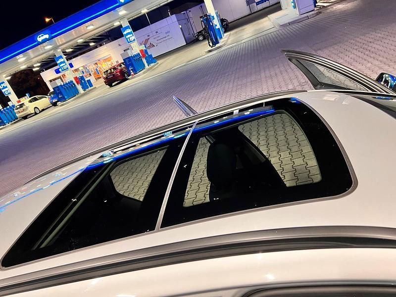 Gebraucht BMW 520 184 PS (135 kW) 2014 Grau Kombi