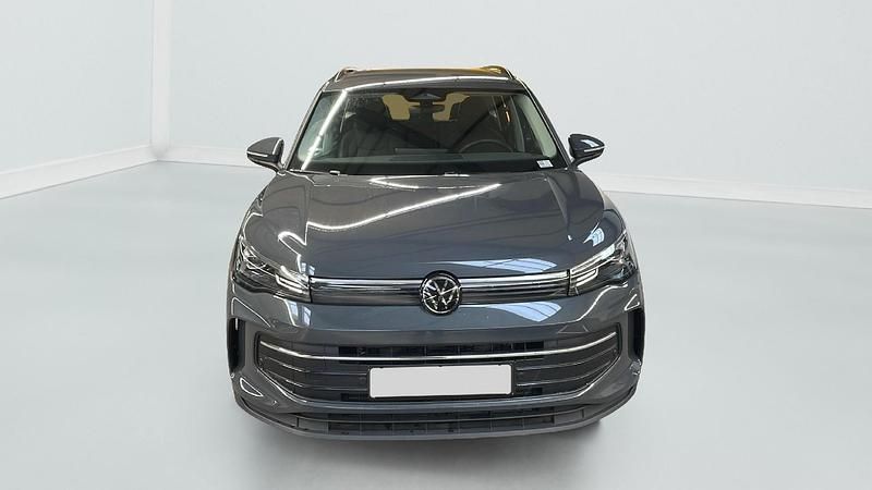 Gebraucht VW Tiguan 129 PS (94 kW) 2024 Gris dauphin SUV