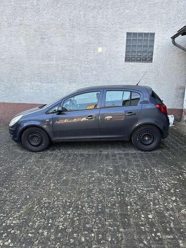 Gebraucht Opel Corsa Selection 86 PS (63 kW) 2010 Limousine