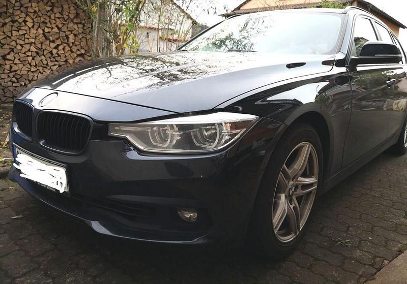 Schwarz Gebraucht 2017 BMW 325 M Sport Kombi | 12.500 € (Superpreis) - Bild 1/4