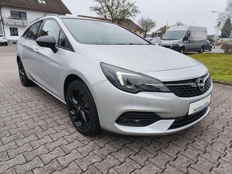 Gebraucht Opel Astra GS Line 145 PS (106 kW) 2021 Argonsilber/sovereign/switchbl Kombi