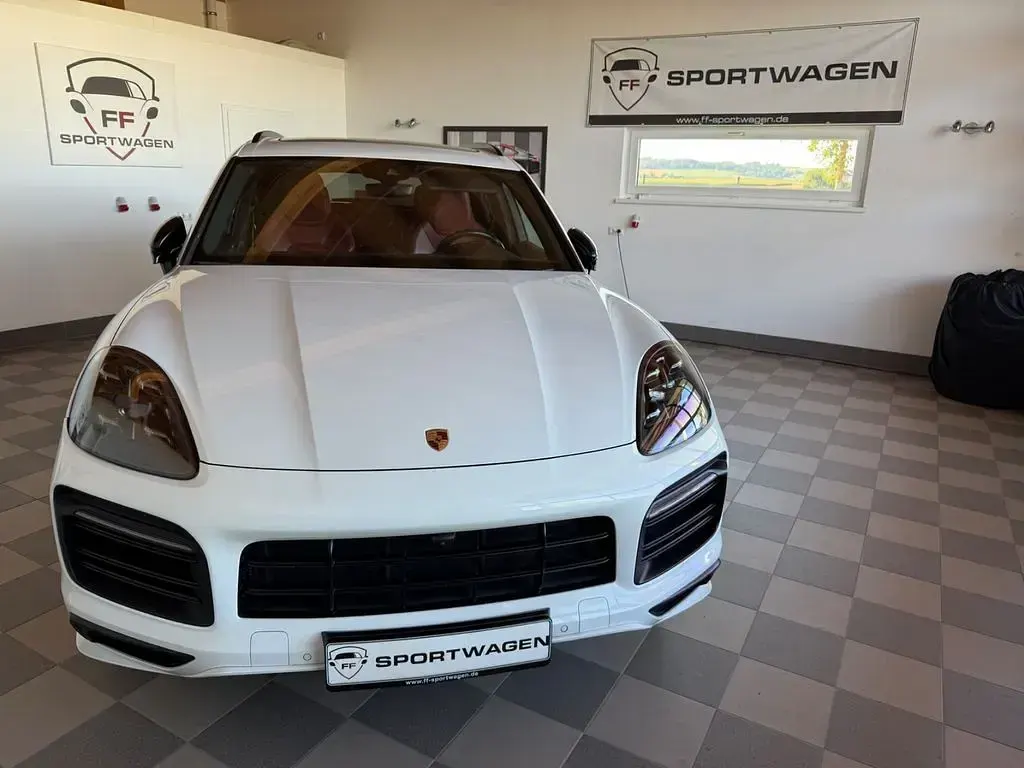 Gebraucht Porsche Cayenne 441 PS (324 kW) 2019 Weiß SUV