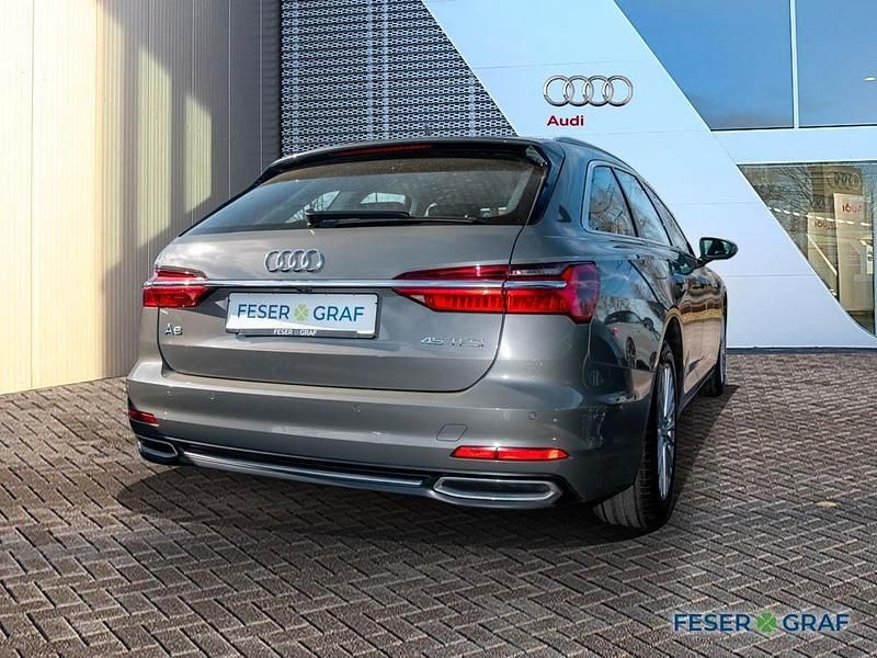 Gebraucht Audi A6 Design 265 PS (194 kW) 2022 Chronosgrau metallic Kombi