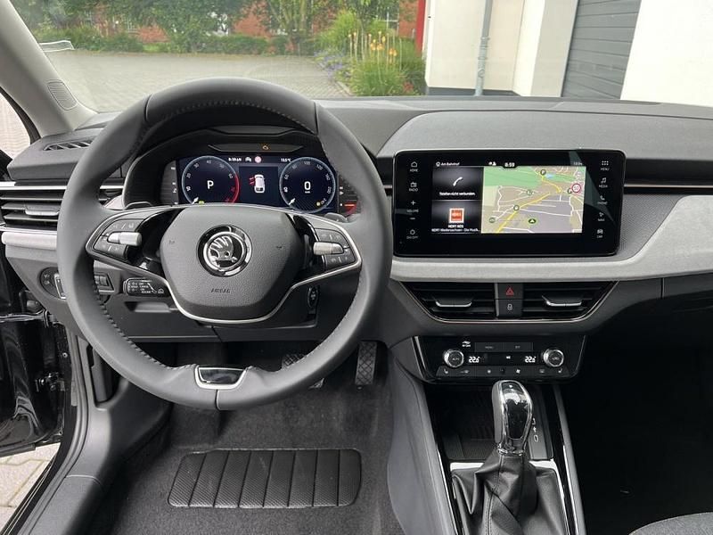 Neu Skoda Scala Selection 150 PS (110 kW) 2025 Kleinwagen