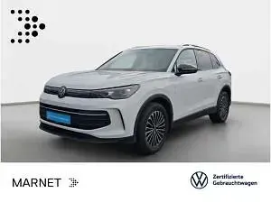 Gebraucht VW Tiguan Goal 150 PS (110 kW) 2025 Pure white SUV