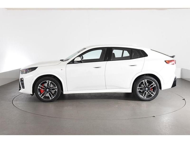 Gebraucht BMW X2 Shadowline 156 PS (114 kW) 2025 Weiss SUV