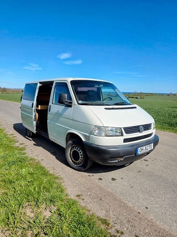 Second-hand VW Caravelle 102 CP (75 kW) 2003 Alb Van