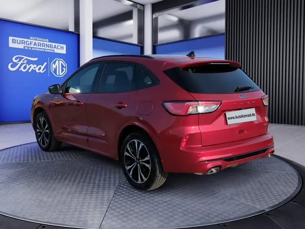 Gebraucht Ford Kuga ST-Line X 224 PS (164 kW) 2022 Lucid red metallic SUV