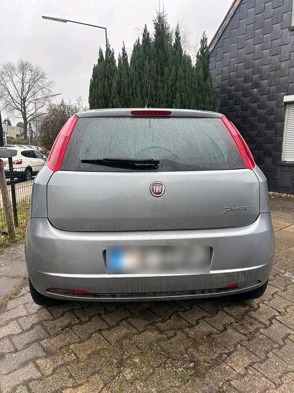 Gebraucht Fiat Punto 65 PS (47 kW) 2008 Grau Kleinwagen