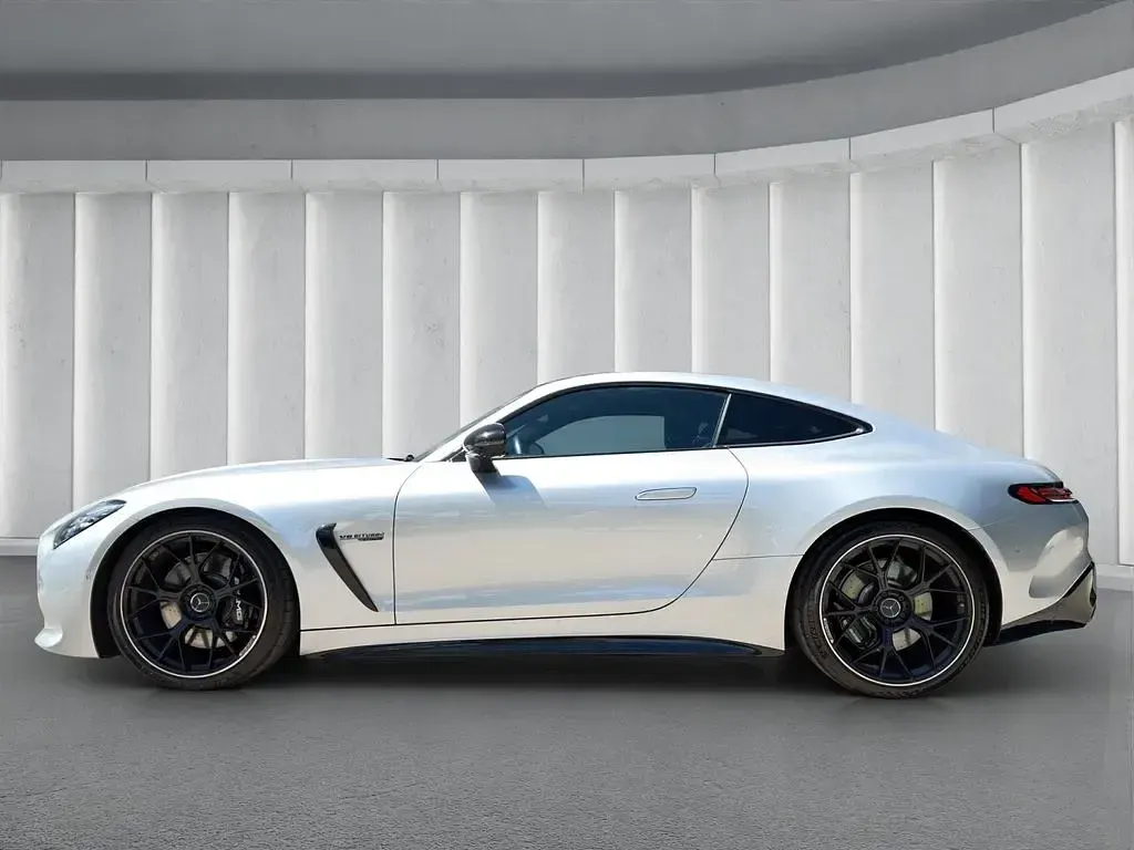 Gebraucht Mercedes AMG GT 63 Premium Plus 585 PS (430 kW) 2024 Silber Coupé
