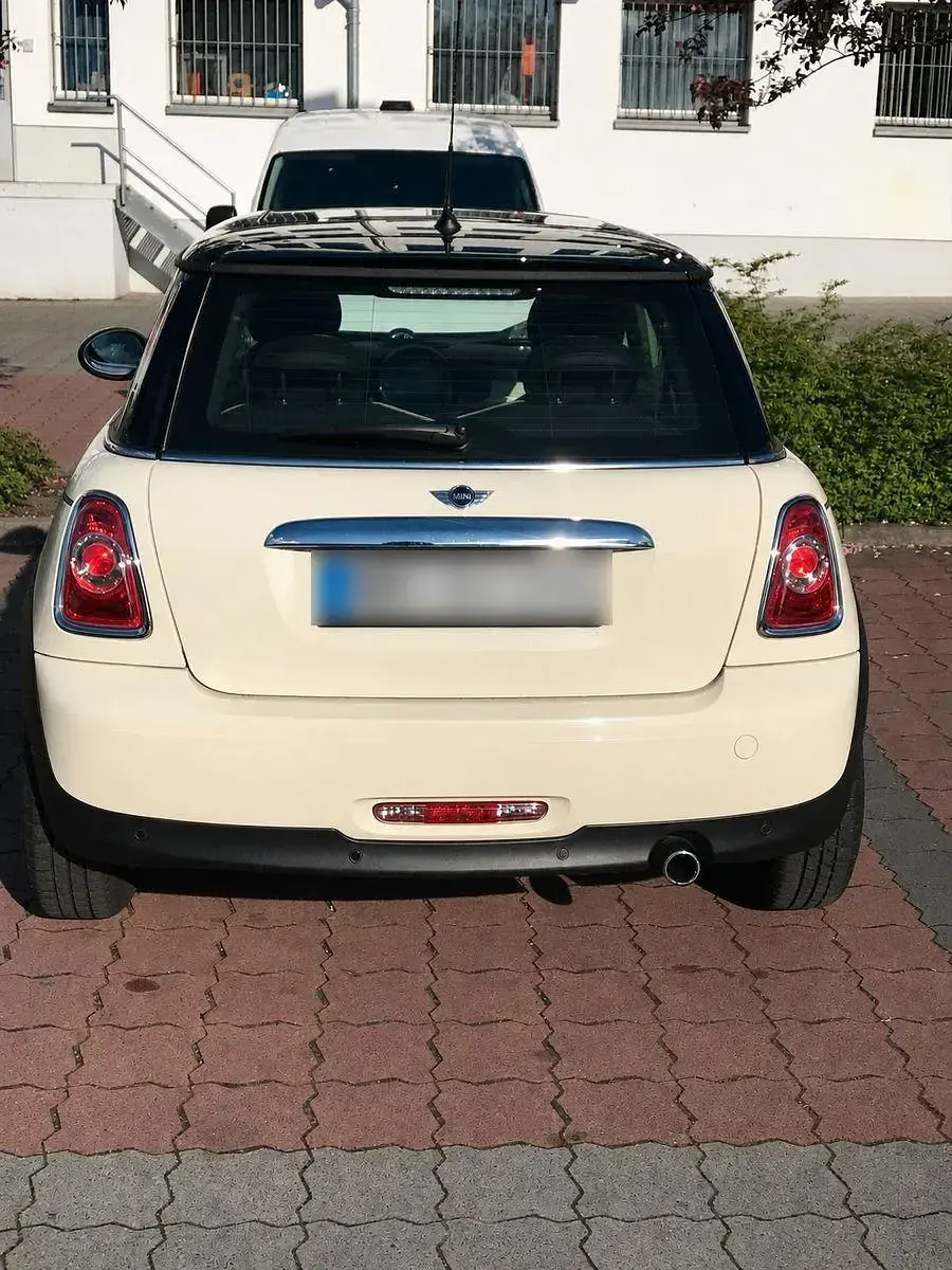 Używany Mini Cooper 122 KM (89 kW) 2013 Beżowy Hatchback