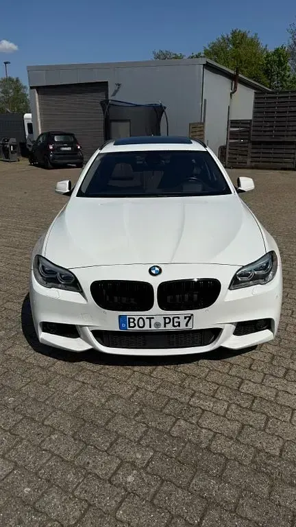 Gebraucht BMW 530 Performance 258 PS (189 kW) 2012 Weiß Kombi