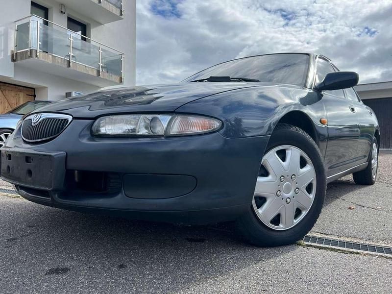 Blau Gebraucht 1993 Mazda Xedos Limousine | 4.998 € - Bild 1/4