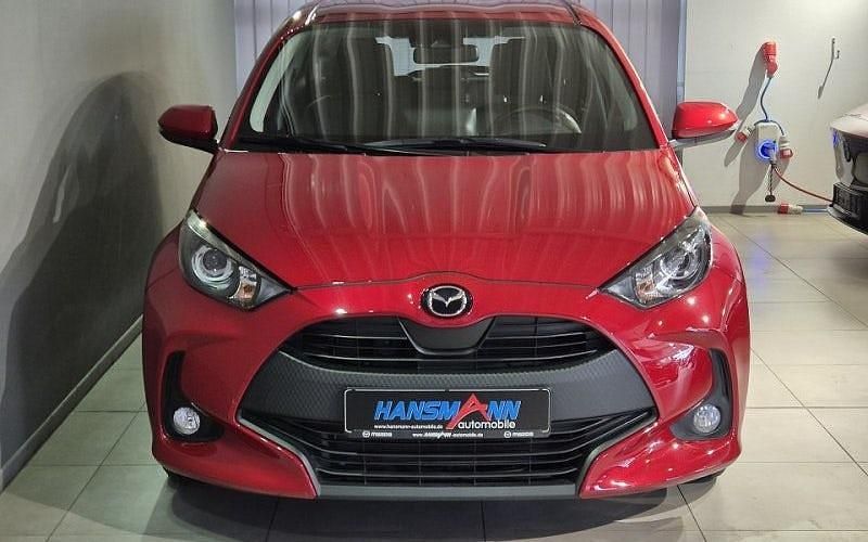 Gebraucht Mazda 2 Center-Line 116 PS (85 kW) 2023 Rot Kleinwagen