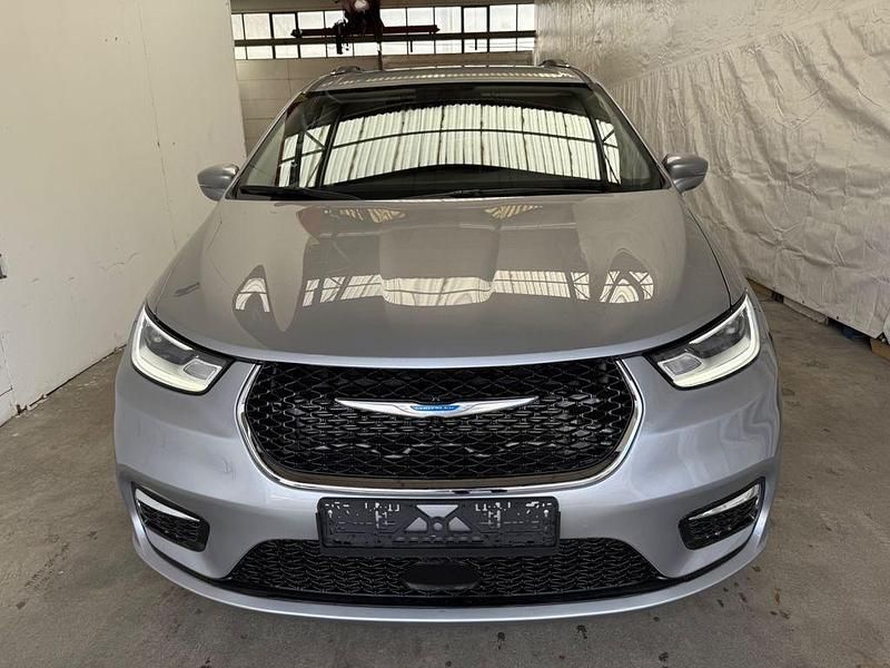 Gebraucht Chrysler Pacifica Touring 291 PS (214 kW) 2021 Grau SUV