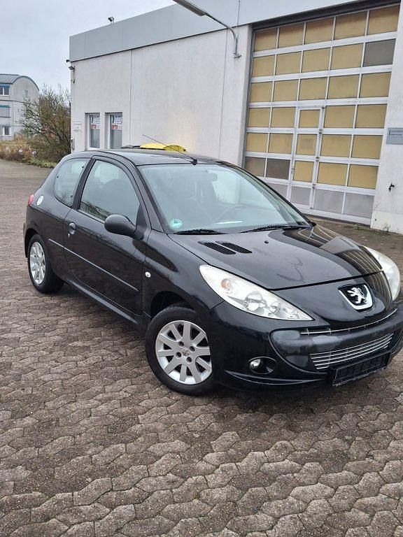 Gebraucht Peugeot 206 75 PS (55 kW) 2009 Schwarz Limousine