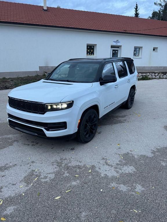 Weiß Gebraucht 2023 Jeep Wagoneer SUV | 95.000 € - Bild 1/4