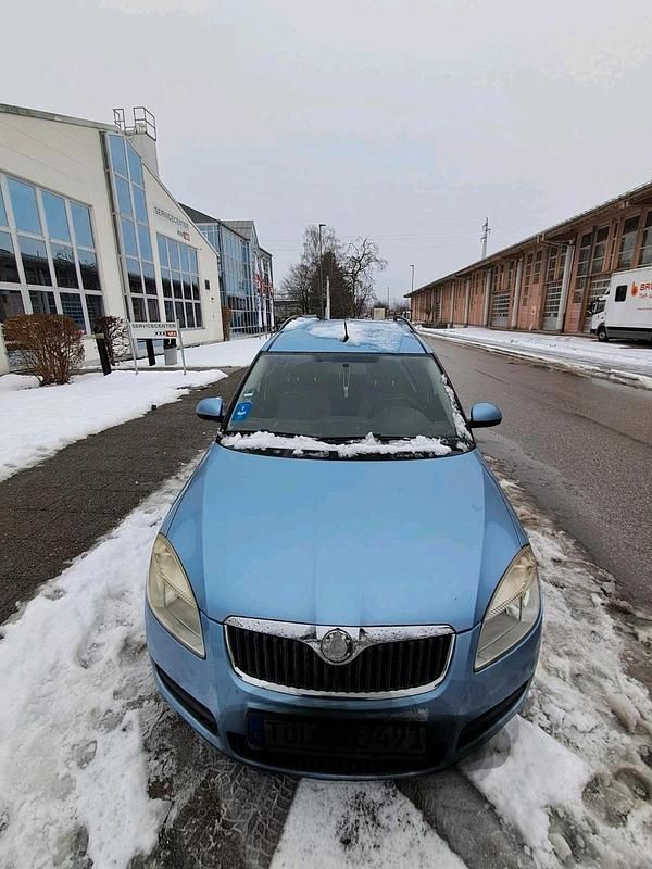 Blau Gebraucht 2007 Skoda Roomster Van / Kleinbus | 1.099 € - Bild 1/4