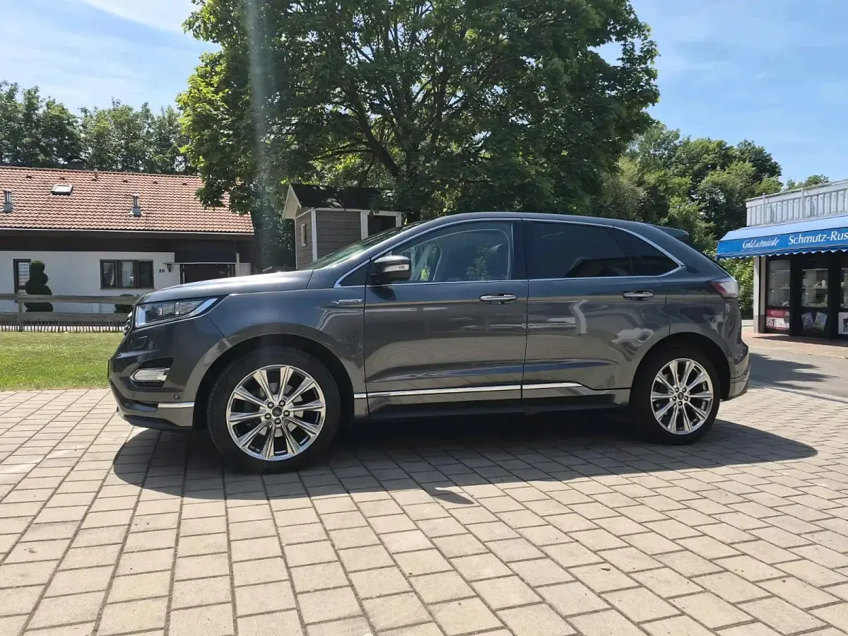 Gebraucht Ford Edge Vignale 211 PS (155 kW) 2016 Grau SUV