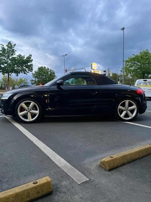 Gebraucht Audi TT Roadster 275 PS (202 kW) 2011 Schwarz Cabrio