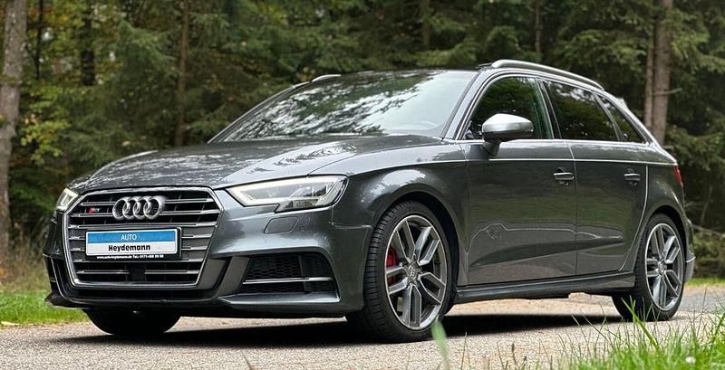 Gebraucht Audi S3 Sport 310 PS (228 kW) 2018 Daytonagrau perleffekt (metallic) Limousine