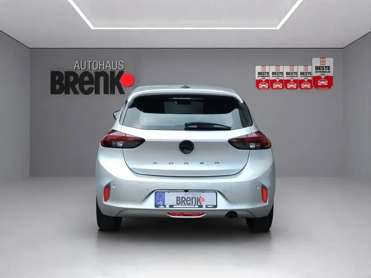 Gebraucht Opel Corsa Edition 101 PS (74 kW) 2025 Lackierung aluminiumgrau/typ aussenverkleidung metalliclackierung Kleinwagen