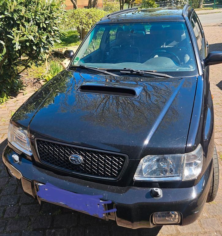 Second-hand Subaru Forester 177 CP (130 kW) 2001 Negru SUV